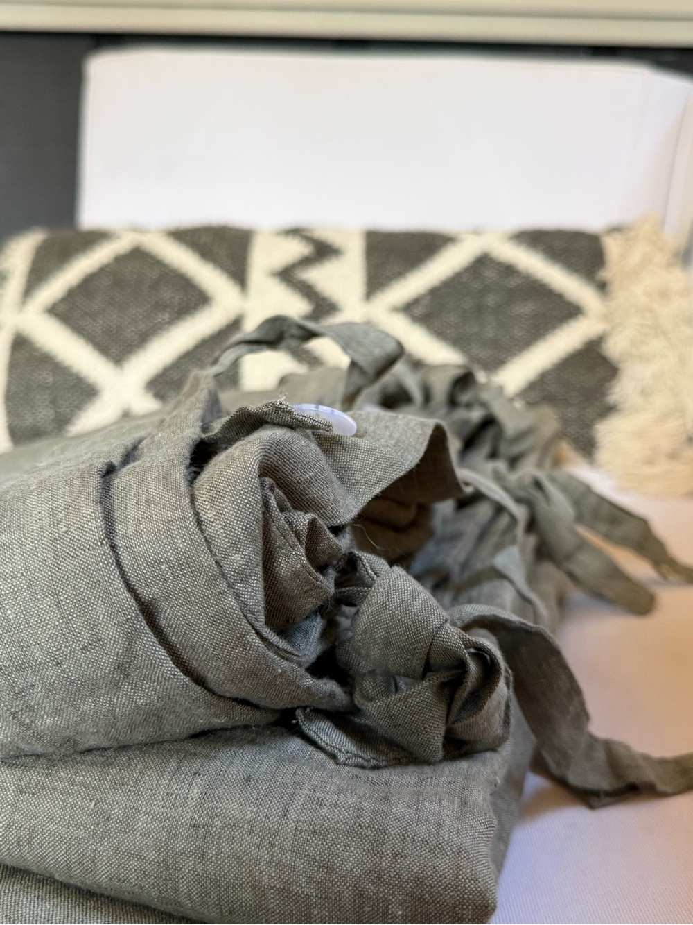 Linen Tassel-Tie Queen Duvet in Olive Green